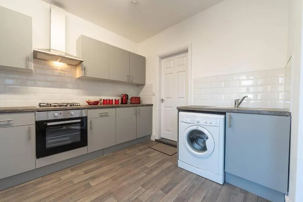 Nyaraló Wgcdde Large 3 Bedroom House - Close To Mkm Stadium & A63 - Garden Kingston upon Hull